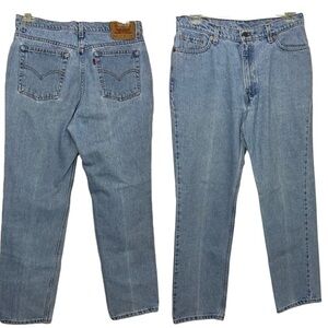 Vintage Levis Y2K Red Tab Straight Leg Mom Jeans Made in 1998 Tapered High Waist